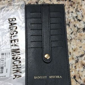 Badgley Mischka Black Key Card Holder Sleek Design